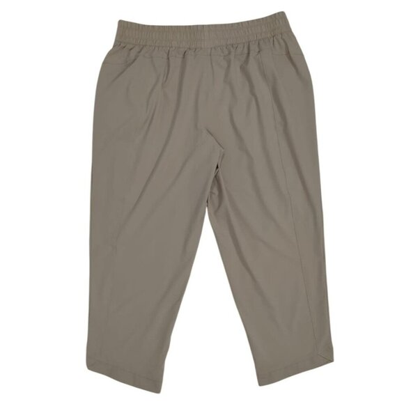 Apana Womens XL Beige Elastic Waist Capri Pants With Pockets Stretch Fabric. NWT - Picture 5 of 7